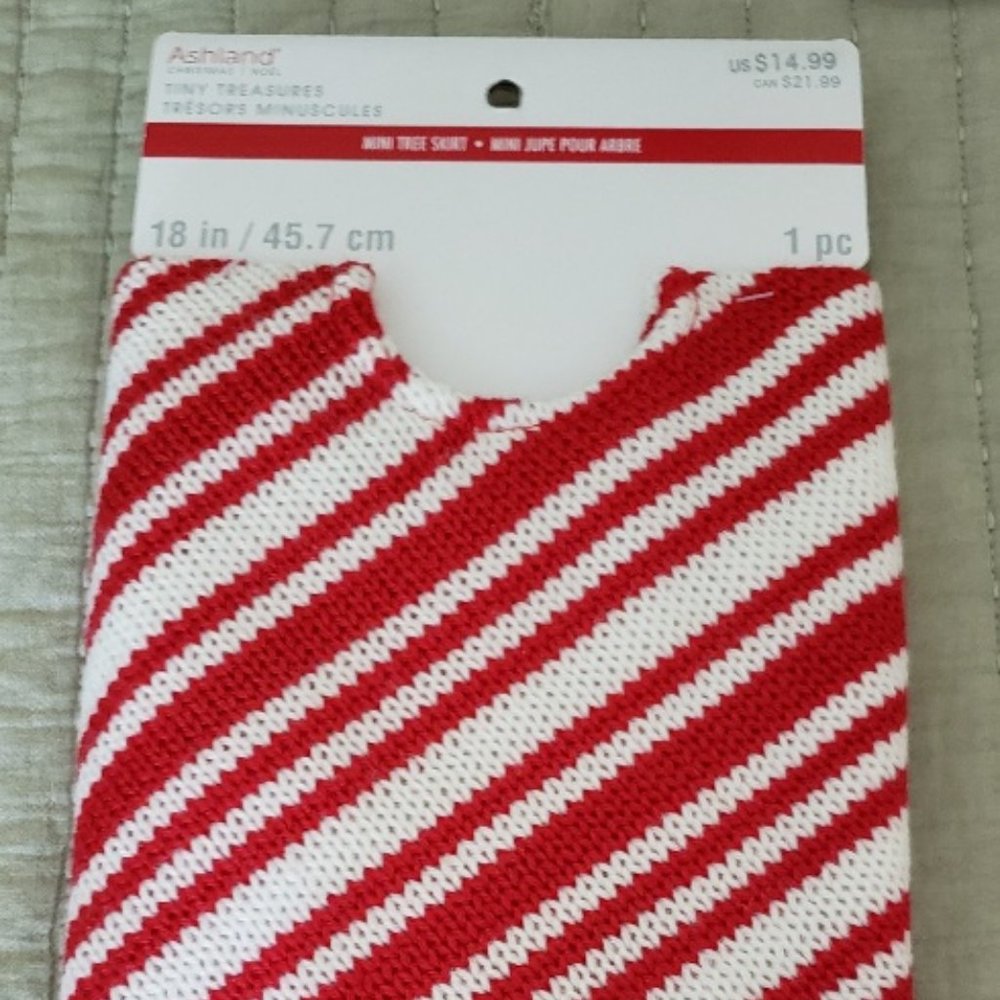 Mini Xmas Tree Skirt Red & White Striped 18"